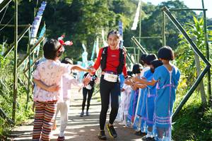 BIB: 2546
                            <button type="button" onclick="openModal(19057533)" class="btn btn-primary btn-sm float-right btn-popup" data-toggle="modal" data-target=".modal-high-quality">
                        <i class="fas fa-shopping-cart"></i> Add to Cart
                    </button>
                                            <button type="button" onclick="isThisMe(19057533, true)" class="btn btn-success btn-sm float-right btn-popup btn-isme hidden" data-toggle="tooltip" data-placement="bottom" title="นี่คือรูปของคุณใช่ไหม คลิกที่นี่เพื่อเอาเข้าอัลบั้ม">
                        <i class="fas fa-plus"></i> Add to album
                    </button>
                    <button type="button" onclick="isThisMe(19057533, false)" class="btn btn-warning btn-sm float-right btn-popup btn-isnotme hidden">
                        <i class="fas fa-ban"></i> Remove from album
                    </button>